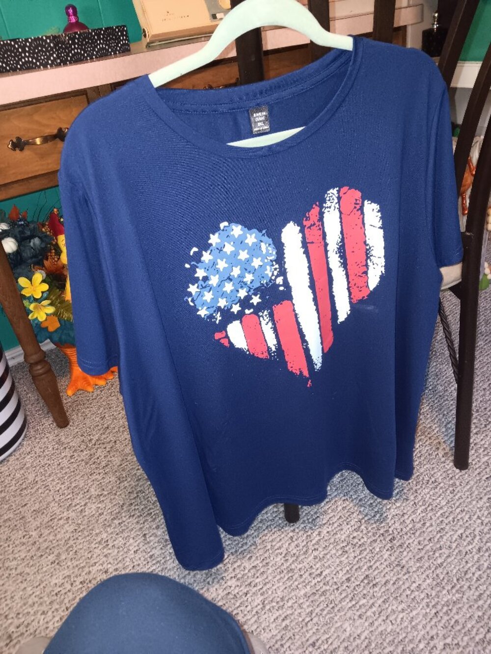 woman's Navy top with heart shaped flag 3X curve
